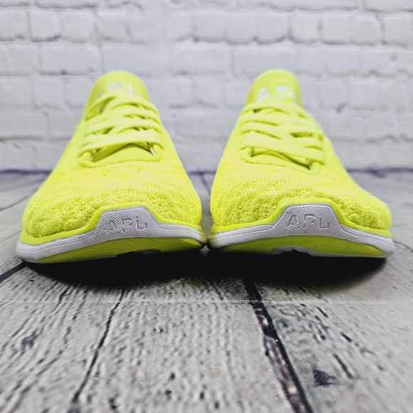 APL | Techloom Phantom lace-up athletic sneakers - Picture 6 of 11